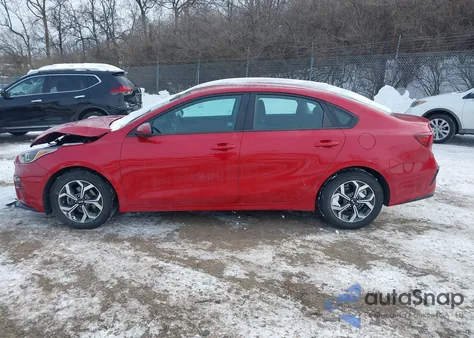 2020 Kia Forte Lxs из США, поврежденный, VIN 3KPF24AD1LE251716